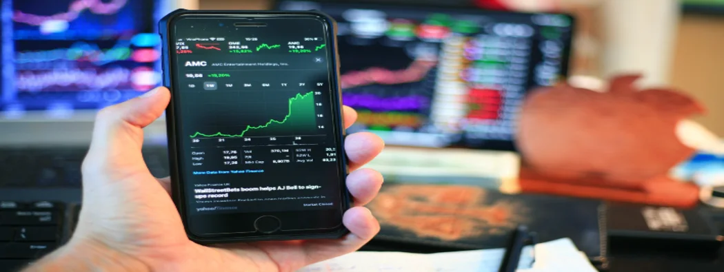 Scalping vs Day Trading: What is the Difference?