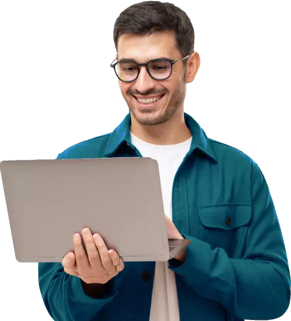 man trading with vantage